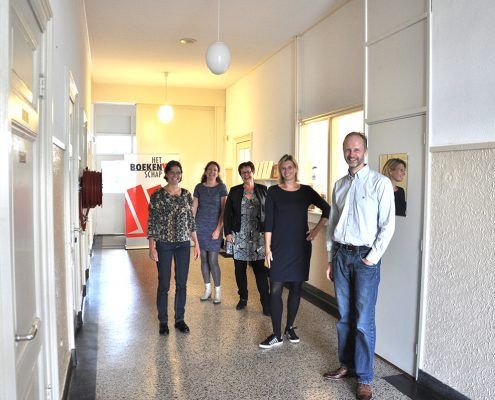 Het Boekenschap team uitgeven boek in eigen beheer Het Boekenschap team uitgeven boek in eigen beheer