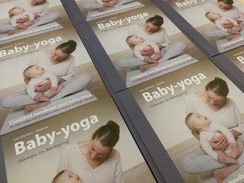 Baby-yoga samen in beweging - Afbeelding 4