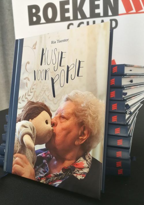 Kusje voor popje - Afbeelding 5